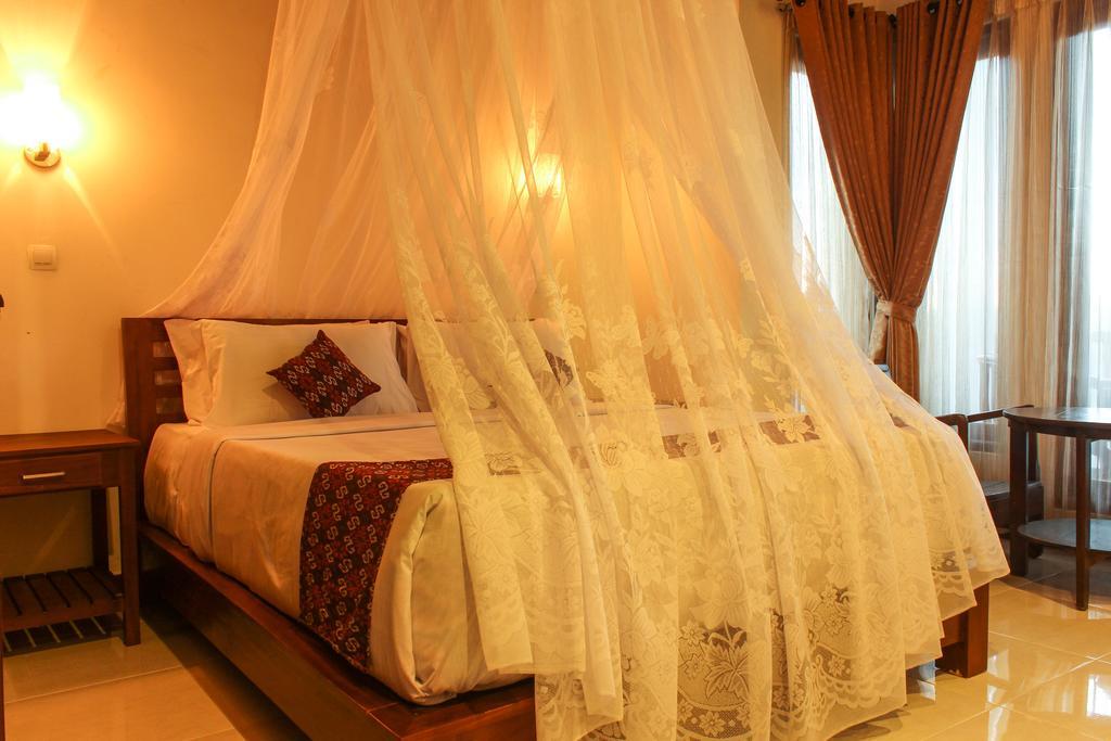 Maliana Homestay Munduk Buitenkant foto